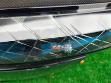 Load image into Gallery viewer, Frontscheinwerfer Skoda Kamiq 658941016 0021383306 Rechts Scheinwerfer Headlight SCH7150077771oq