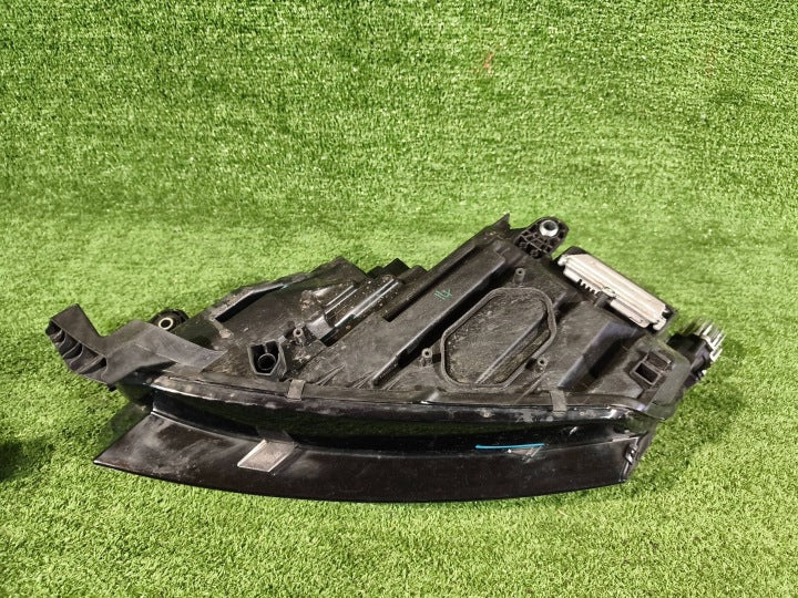 Frontscheinwerfer Skoda Octavia IV 5E4941016B NRR1482 Rechts Headlight SCH7152452110zl