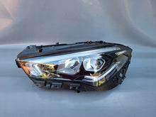 Laden Sie das Bild in den Galerie-Viewer, Frontscheinwerfer Mercedes-Benz Cla A1189068300 Full LED Links Headlight SCH7159117010to
