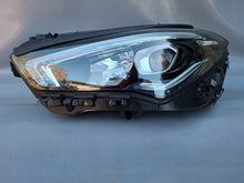 Laden Sie das Bild in den Galerie-Viewer, Frontscheinwerfer Mercedes-Benz Cla A1189068300 Full LED Links Headlight SCH7159117010to