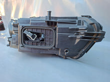 Laden Sie das Bild in den Galerie-Viewer, Frontscheinwerfer Mercedes-Benz Cla A1189068300 Full LED Links Headlight SCH7159117010to