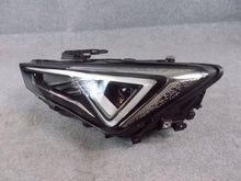 Laden Sie das Bild in den Galerie-Viewer, Frontscheinwerfer Seat Leon 5FB941007F LED Links Scheinwerfer Headlight SCH7160515777gg