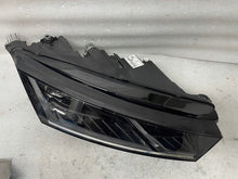 Laden Sie das Bild in den Galerie-Viewer, Frontscheinwerfer Skoda Octavia IV 5E4941016A LED Rechts Scheinwerfer Headlight SCH7162071224oq