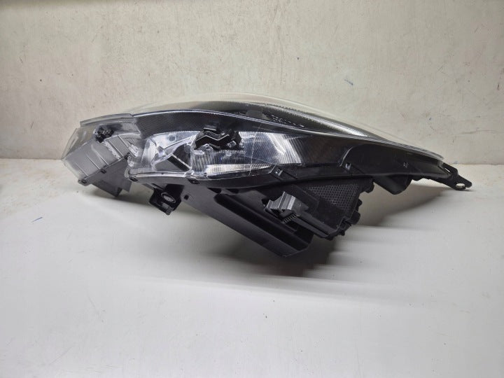 Frontscheinwerfer Hyundai Elantra VII 92101AA Links Scheinwerfer Headlight SCH7169721788bn