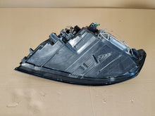 Laden Sie das Bild in den Galerie-Viewer, Frontscheinwerfer Volvo V50 31265699 Xenon Rechts Scheinwerfer Headlight SCH7174135800ic