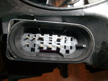 Laden Sie das Bild in den Galerie-Viewer, Frontscheinwerfer Mercedes-Benz W204 A2048201639 Rechts Scheinwerfer Headlight SCH7177644275wf