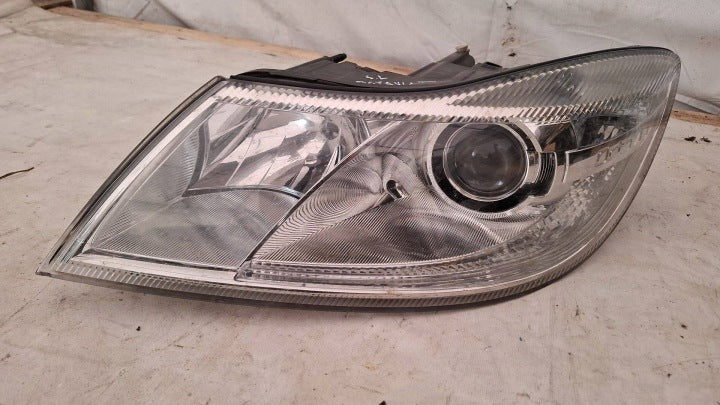 Frontscheinwerfer Skoda Octavia III 1ZL24705205 Links Scheinwerfer Headlight SCH7178617839gj