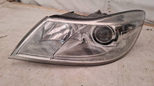 Laden Sie das Bild in den Galerie-Viewer, Frontscheinwerfer Skoda Octavia III 1ZL24705205 Links Scheinwerfer Headlight SCH7178617839gj