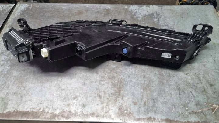 Frontscheinwerfer BMW 7 9879936-11 Rechts Scheinwerfer Headlight SCH7181424131aa