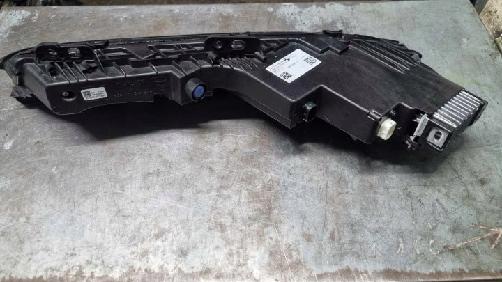 Frontscheinwerfer BMW 7 9879936-11 Rechts Scheinwerfer Headlight SCH7181424131aa