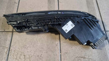 Laden Sie das Bild in den Galerie-Viewer, Frontscheinwerfer BMW 7 9879936-11 Rechts Scheinwerfer Headlight SCH7181424131aa