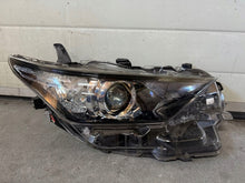 Laden Sie das Bild in den Galerie-Viewer, Frontscheinwerfer Toyota Auris 8111002K30 90070909KOD 85122000 Ein Satz SCH7184338555il