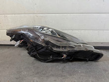 Laden Sie das Bild in den Galerie-Viewer, Frontscheinwerfer Toyota Auris 8111002K30 90070909KOD 85122000 Ein Satz SCH7184338555il