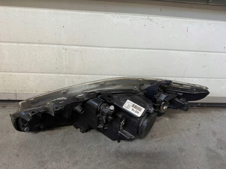Frontscheinwerfer Toyota Auris 8111002K30 90070909KOD 85122000 Ein Satz SCH7184338555il