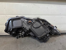Laden Sie das Bild in den Galerie-Viewer, Frontscheinwerfer Toyota Auris 8111002K30 90070909KOD 85122000 Ein Satz SCH7184338555il