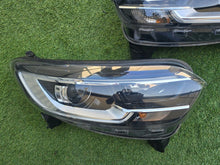 Laden Sie das Bild in den Galerie-Viewer, Frontscheinwerfer Renault Kadjar 260101096R 260609857R Ein Satz Headlight SCH7185615792dd
