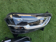 Laden Sie das Bild in den Galerie-Viewer, Frontscheinwerfer Renault Kadjar 260101096R 260609857R Ein Satz Headlight SCH7185615792dd