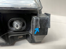 Laden Sie das Bild in den Galerie-Viewer, Frontscheinwerfer Renault Laguna III 260100035R Xenon Rechts Headlight SCH7189754152au