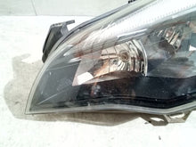 Laden Sie das Bild in den Galerie-Viewer, Frontscheinwerfer Opel Astra 13371596RH Links Scheinwerfer Headlight SCH7190133085kl