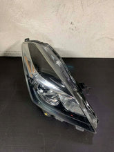 Laden Sie das Bild in den Galerie-Viewer, Frontscheinwerfer Suzuki Baleno 100-18513 Rechts Scheinwerfer Headlight SCH7193383502oq