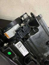 Laden Sie das Bild in den Galerie-Viewer, Frontscheinwerfer Suzuki Baleno 100-18513 Rechts Scheinwerfer Headlight SCH7193383502oq