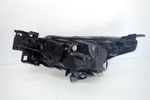 Laden Sie das Bild in den Galerie-Viewer, Frontscheinwerfer Mazda 2 D09K-51030 Rechts Scheinwerfer Headlight SCH7194714154pg