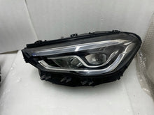 Laden Sie das Bild in den Galerie-Viewer, Frontscheinwerfer Mercedes-Benz W247 A2479066301 A2479066401 Ein Satz Headlight SCH7196631499bv