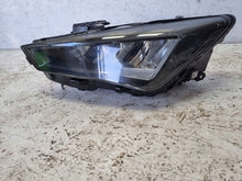 Laden Sie das Bild in den Galerie-Viewer, Frontscheinwerfer Seat Leon 5FB941005 Links Scheinwerfer Headlight SCH7198216865ue