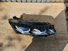 Laden Sie das Bild in den Galerie-Viewer, Frontscheinwerfer Renault 260731566R Rechts Scheinwerfer Headlight SCH7207893449yh