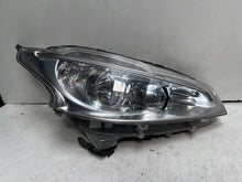 Laden Sie das Bild in den Galerie-Viewer, Frontscheinwerfer Peugeot 208 9802221680 Rechts Scheinwerfer Headlight SCH7208833937ey