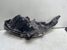 Laden Sie das Bild in den Galerie-Viewer, Frontscheinwerfer Peugeot 208 9802221680 Rechts Scheinwerfer Headlight SCH7208833937ey