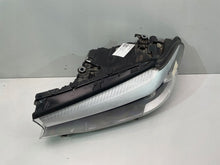 Laden Sie das Bild in den Galerie-Viewer, Frontscheinwerfer BMW 5 G31 G30 7439199-01 LED Links Scheinwerfer Headlight SCH7211230763cc
