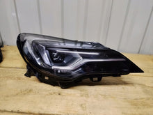 Laden Sie das Bild in den Galerie-Viewer, Frontscheinwerfer Opel Astra K 39111150 Rechts Scheinwerfer Headlight SCH7218049939of
