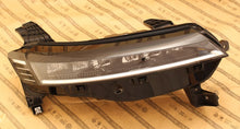 Laden Sie das Bild in den Galerie-Viewer, Frontscheinwerfer Renault Megane E-Tech 260103279 LED Rechts Headlight SCH7218516306az