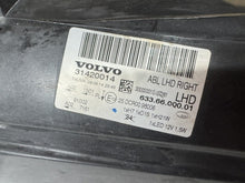 Laden Sie das Bild in den Galerie-Viewer, Frontscheinwerfer Volvo V70 S80 31420014 Rechts Scheinwerfer Headlight SCH7225458740zf