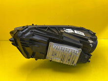 Laden Sie das Bild in den Galerie-Viewer, Frontscheinwerfer Mercedes-Benz W177 A1779060803 LED Rechts Headlight SCH7226224029bi