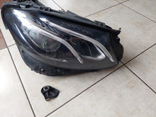 Load image into Gallery viewer, Frontscheinwerfer Mercedes-Benz W213 A2139069003 Rechts Scheinwerfer Headlight SCH7235477452sm