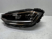 Laden Sie das Bild in den Galerie-Viewer, Frontscheinwerfer VW Golf Sportsvan 517941077 Links Scheinwerfer Headlight SCH7235483840eg