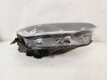 Laden Sie das Bild in den Galerie-Viewer, Frontscheinwerfer VW Taigo 2G7941036A LED Rechts Scheinwerfer Headlight SCH7236978310xh