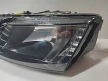 Laden Sie das Bild in den Galerie-Viewer, Frontscheinwerfer Skoda Octavia III 5E1941015C Links Scheinwerfer Headlight SCH7237106332jg