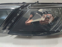 Laden Sie das Bild in den Galerie-Viewer, Frontscheinwerfer Skoda Octavia III 5E1941015C Links Scheinwerfer Headlight SCH7237106332jg