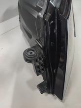 Laden Sie das Bild in den Galerie-Viewer, Frontscheinwerfer Skoda Octavia III 5E1941015C Links Scheinwerfer Headlight SCH7237106332jg