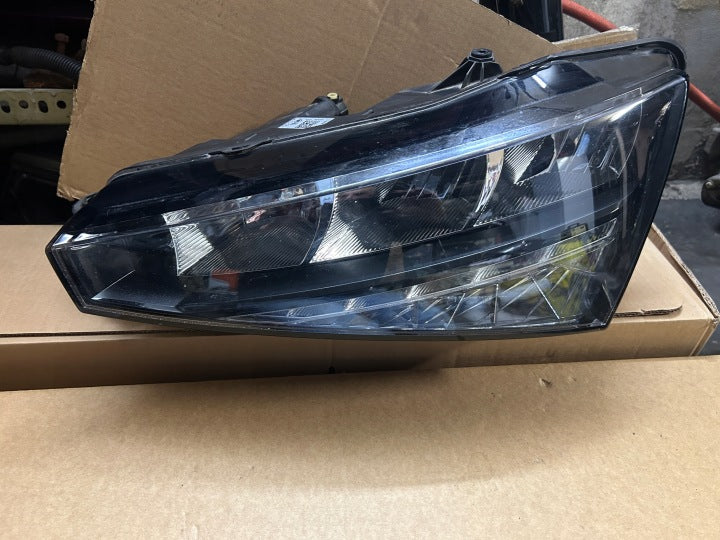 Frontscheinwerfer Skoda Scala 657941015 Links Scheinwerfer Headlight SCH7240057375jg