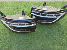 Load image into Gallery viewer, Frontscheinwerfer Renault 260100543R 260606399R Ein Satz Scheinwerfer Headlight SCH7243962295fd