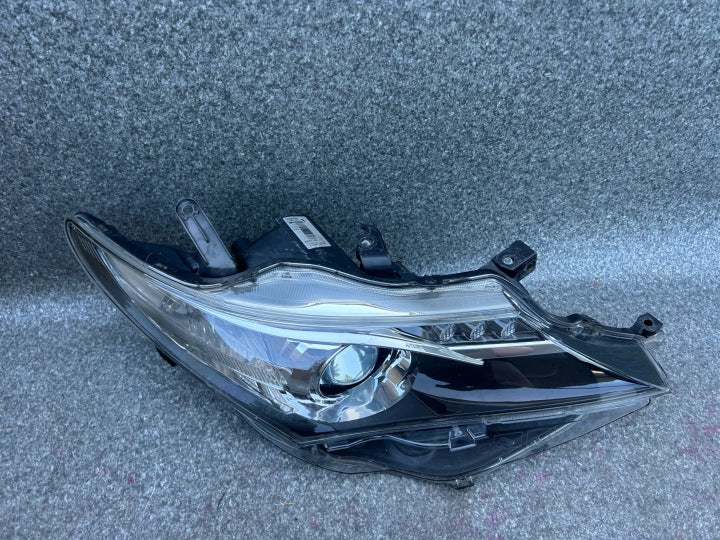 Frontscheinwerfer Toyota Auris 81110-02E21 Rechts Scheinwerfer Headlight SCH7253496894yq