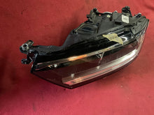 Laden Sie das Bild in den Galerie-Viewer, Frontscheinwerfer VW T-Roc 2GA941773 LED Links Scheinwerfer Headlight SCH7257401387tx