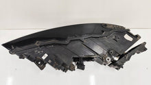 Laden Sie das Bild in den Galerie-Viewer, Frontscheinwerfer Audi Q7 4M0941036 Rechts Scheinwerfer Headlight SCH7258423620hi