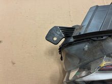 Laden Sie das Bild in den Galerie-Viewer, Frontscheinwerfer Citroën Jumpy 9808567780 Links Scheinwerfer Headlight SCH7263561392xf