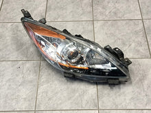 Load image into Gallery viewer, Frontscheinwerfer Mazda 3 Bl BDG7-51030 Xenon Rechts Scheinwerfer Headlight SCH7265230047jp