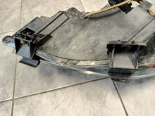 Load image into Gallery viewer, Frontscheinwerfer Mazda 3 Bl BDG7-51030 Xenon Rechts Scheinwerfer Headlight SCH7265230047jp